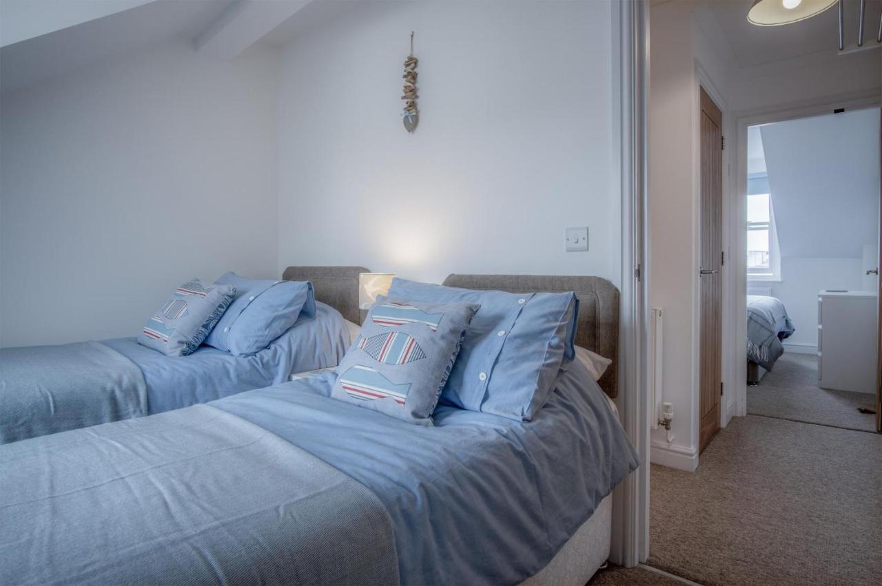 Ramsey Apartment - 2 Bedroom Apartment - Tenby Eksteriør billede