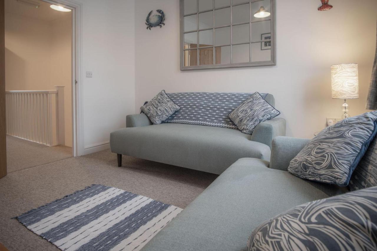 Ramsey Apartment - 2 Bedroom Apartment - Tenby Eksteriør billede