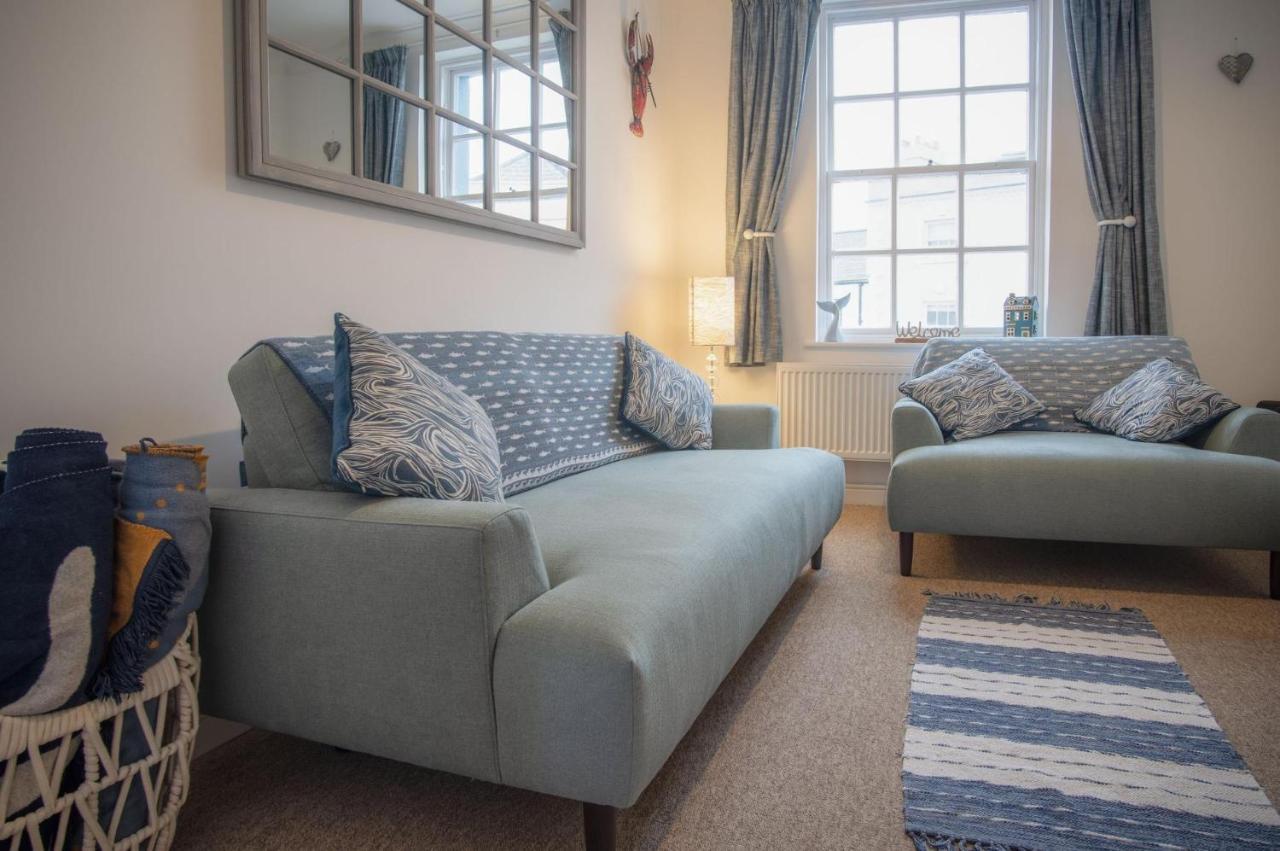 Ramsey Apartment - 2 Bedroom Apartment - Tenby Eksteriør billede