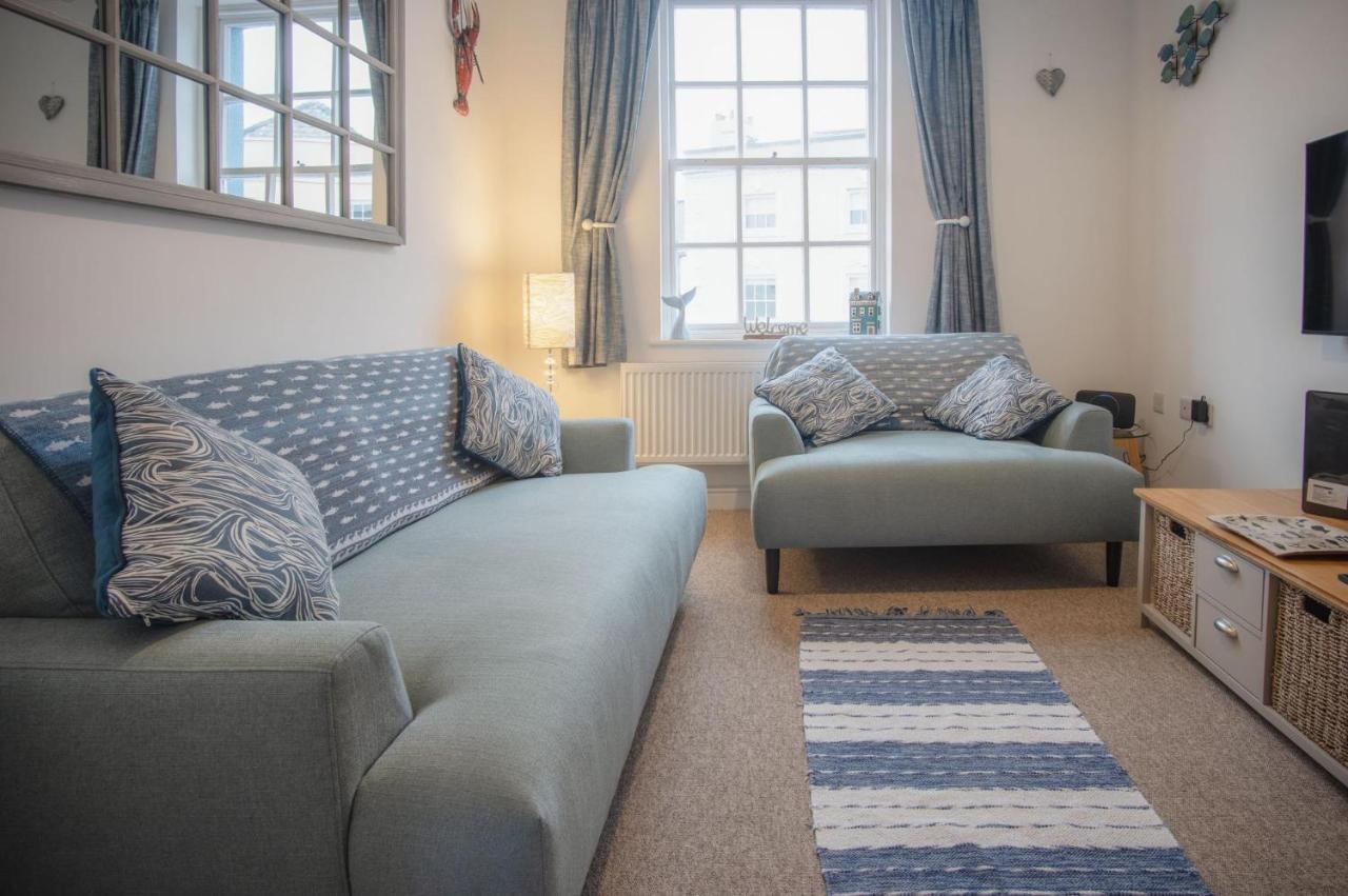 Ramsey Apartment - 2 Bedroom Apartment - Tenby Eksteriør billede